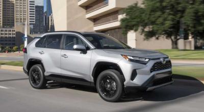 Toyota RAV4 is #1, But Should You Still Buy One? 5 Reasons to Skip the Gas Model - Photo