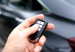 Key Fob Left Behind: Will Your Push-Button Car Shut Off on the Highway? - Photo