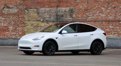 MotorTrend's Brutal Verdict: Tesla Model Y Long-Term Test Review - Photo