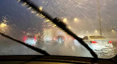 Headlights in the Rain: “Wipers On, Lights On” Laws Across All 50 States Explained - Photo