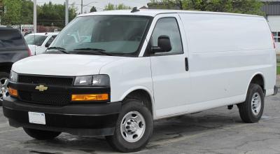 This 2026 Chevy Van Has Barely Changed Since 2003 - Photo