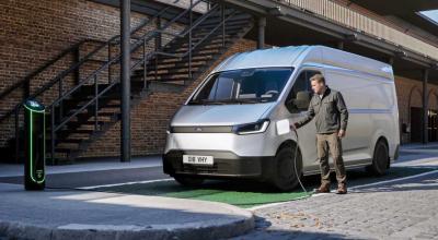 <span style='background: #ff0000'>Ford</span>’s New Electric Van Is Built for the <span style='background: #ff0000'>City</span>… and the Price Shows It - Photo