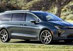 Chrysler Calls It a Redesign… But the Pacifica Barely Changed - Photo