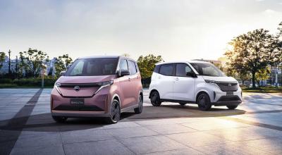 Nissan Updated Its Best-Selling EV… But Kept It Simple - Photo