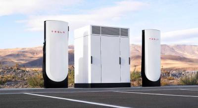 EV Charging Is Finally Getting Simpler Thanks to One Plug - Photo