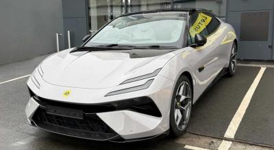Lotus EVs Are Already Getting Big Discounts Before Hybrids Even Arrive - Photo