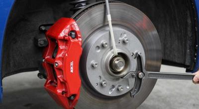 Mechanics Hate How Easy DIY Brake Pad Replacement Actually Is - Photo