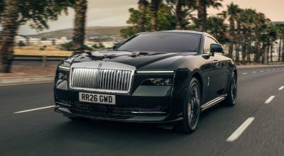 Rolls-Royce Looked at the Spectre and Decided It Wasn’t Extravagant Enough - Photo