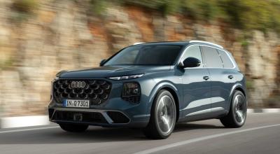 The New Audi Q7 Can Warn Cyclists, Project Signals, and Park Itself - Photo