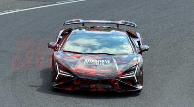 Lamborghini’s Revuelto SV Might Be the Hybrid V12 Monster Everyone Expected - Photo