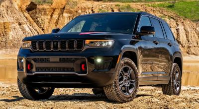 Jeep Just Revived Two Grand Cherokee Favorites, but They’re Nothing Alike - Photo