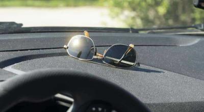 7 Everyday Things That Can Turn Dangerous Fast Inside a Hot Car - Photo