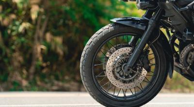 The 70/30 Motorcycle Brake Rule Is Not a Magic Formula, and Thinking It Is Can Get You Hurt - Photo