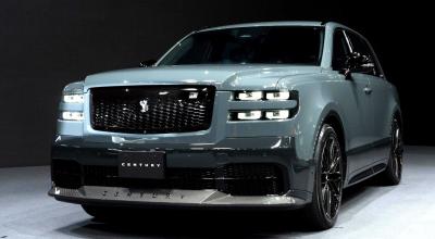 Japan’s Prime Minister Just Swapped a Century Sedan for This Luxury SUV - Photo