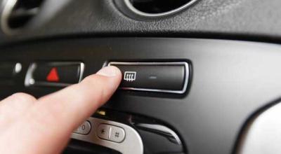Why Your Car Switches On the Air Conditioning When You Ask for Heat - Photo