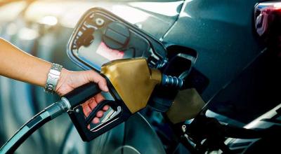 The Fuel Nozzle Clicked Off. That Extra Squeeze Could Cost More Than You Think - Photo
