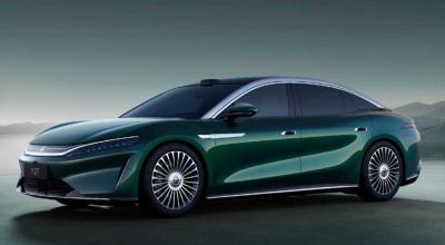 BYD Thinks Its New Flagship Can Take on the Mercedes S-Class - Photo