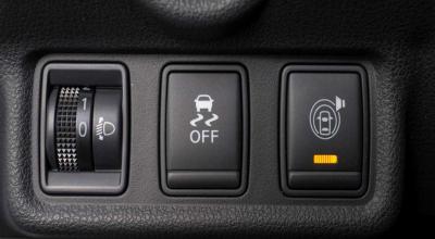 The Skidding-Car Button Should Stay On, Except When It Is Keeping You Stuck - Photo