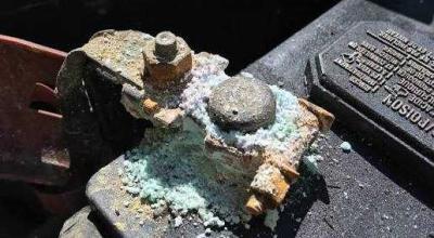 That White Crust on Your Battery Is Not Dirt, and It Can Eventually Silence the Car - Photo