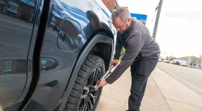 The Tire Shop Finished the Job, but Your Wheel Nuts May Need One More Check - Photo