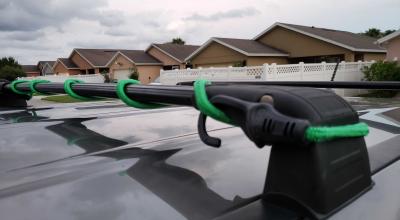 That Maddening Highway Whistle May Be Coming From One Tiny Gap in Your Roof Rack - Photo