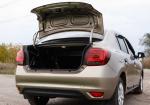 The Glow-in-the-Dark Handle in Your Trunk Exists Because Something Went Terribly Wrong - Photo