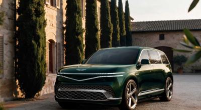 Genesis GV90 Is A 657-HP Luxury Beast With Coach Doors And Rotating Seats - Photo