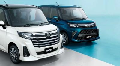 Toyota’s Tiny $11,500 Minivan Can Turn Its Seats Into a Bed – And It Just Got Safer - Photo