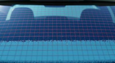 One Stripe of Fog Refuses to Leave Your Rear Window. The Fix May Be Almost Invisible - Photo
