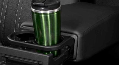 Cars Survived Nearly a Century Without Cup Holders. Then America Refused to Drive Thirsty - Photo