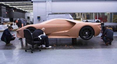 Automakers Own Powerful Computers, but Their New Cars Still Begin as Giant Clay Sculptures - Photo