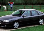 Renault Gave Its Quiet-Looking Flagship Two Turbos and Four-Wheel Drive - Photo