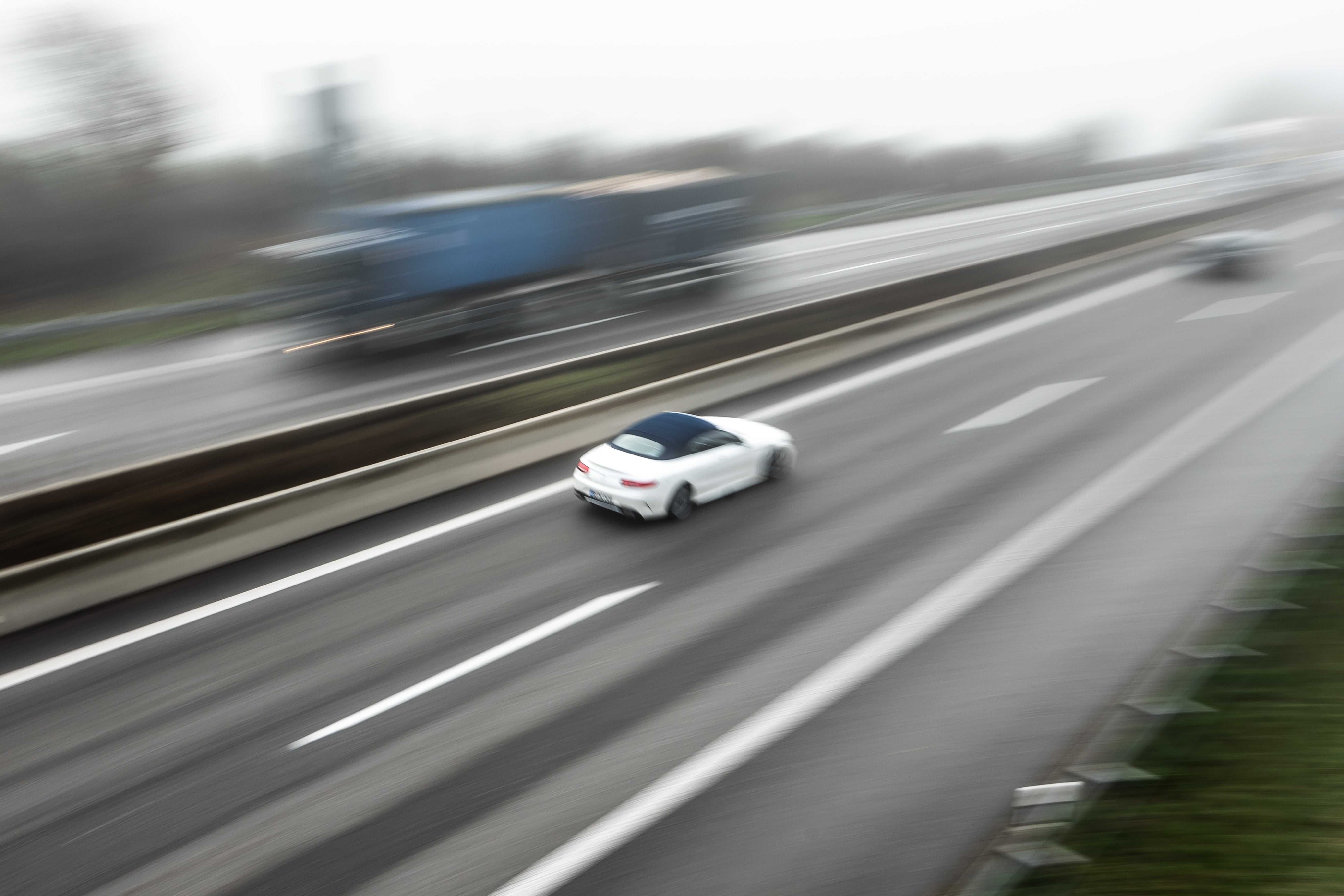 Electric Vehicles vs. Autobahn Speeds: Navigating Germany's Fast Lanes ...